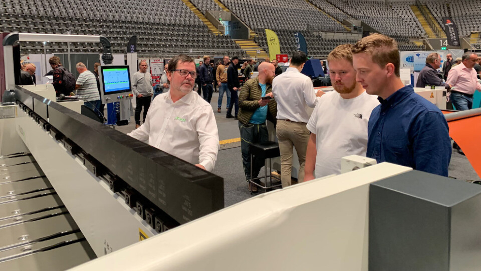 Stinn brakke på fagmessen i Telenor Arena.