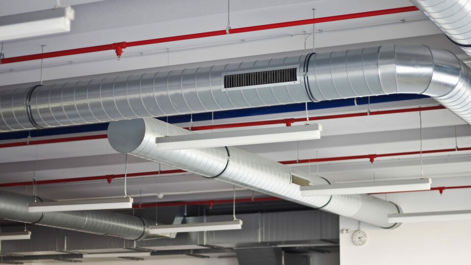 Ventilasjon kan kanskje bidra til å spre smitte, og nå skal dette drøftes på en konferanse. Illustrasjonsfoto Ventilasjon kan kanskje bidra til å spre smitte, og nå skal dette drøftes på en konferanse. Illustrasjonsfoto