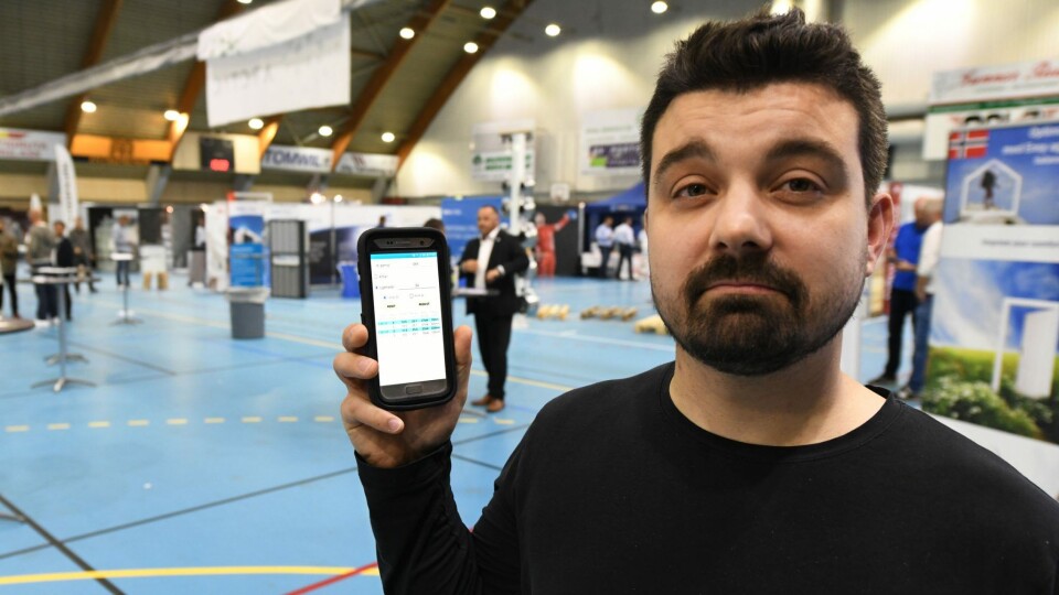 Jahn Heim viser sin første offisielle app som han deler med andre.