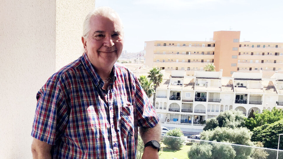Bernt Aase henter nye krefter når han og kona ferierer i egen leilighet i Spania. – Figgjo Ventilasjon har nok av oppdrag i tiden som kommer, sier han. Bernt Aase henter nye krefter når han og kona ferierer i egen leilighet i Spania. – Figgjo Ventilasjon har nok av oppdrag i tiden som kommer, sier han.