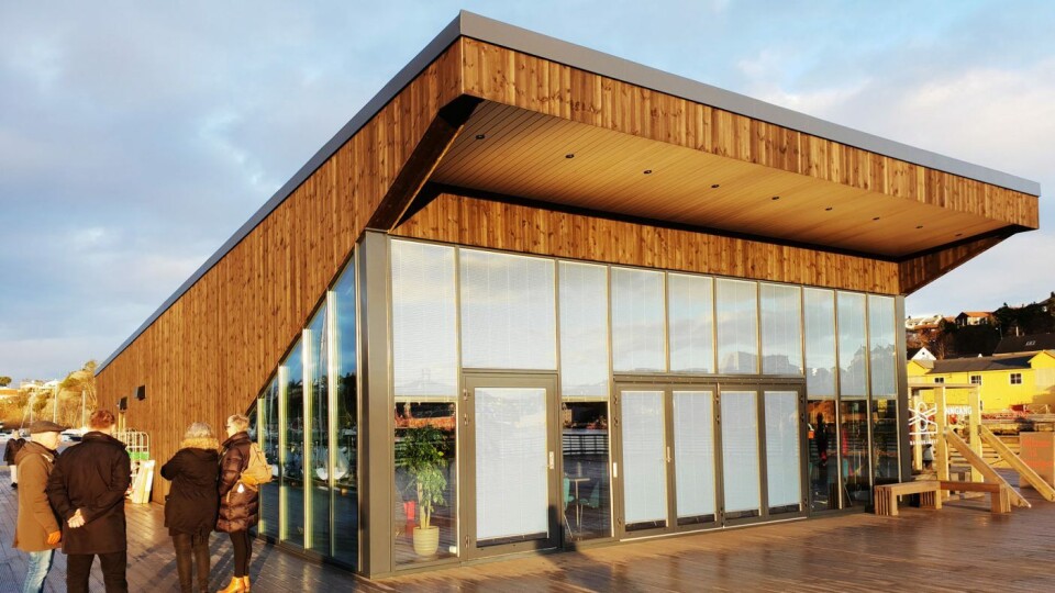 Den nye restauranten i Kristiansund preges ac kobberarbeid både inne og ute. Foto: Anders Tøsse, Vest Vind Media