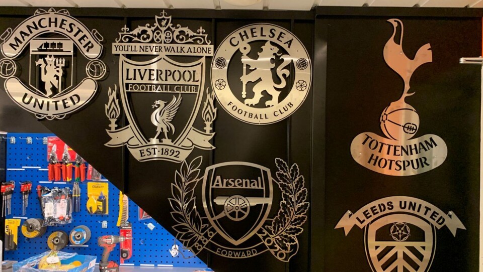J Johnsen & Sønner har fått laget logoer for mange ulike fotballklubber.