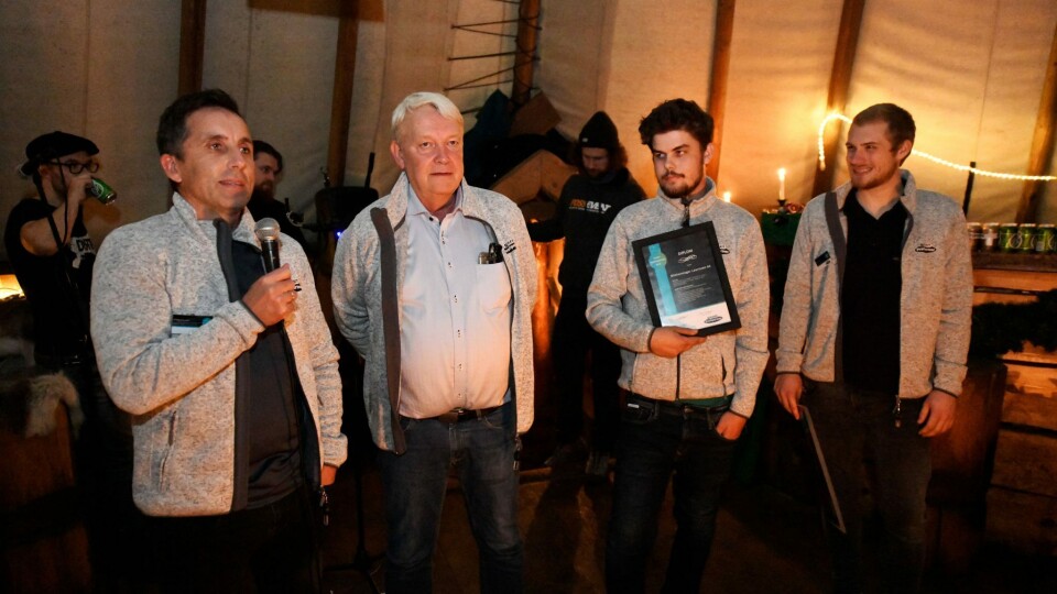 Prisen til årets proffpartner ble delt ut til Blikkkenslager Lauritzen. Her ser vi daglig leder Erling Husebø (f.v.), Åsmund Degnes, Flexit, Morten Johansen og Steffen Tørre.
