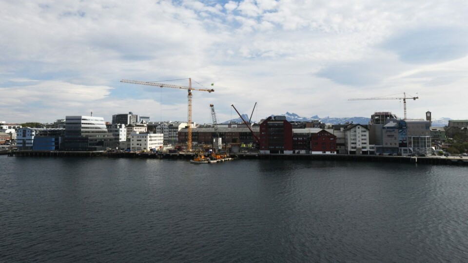 Bodø by preges av heisekraner som bygger nytt «over alt».Foto: Anders Tøsse, Vest Vind Media